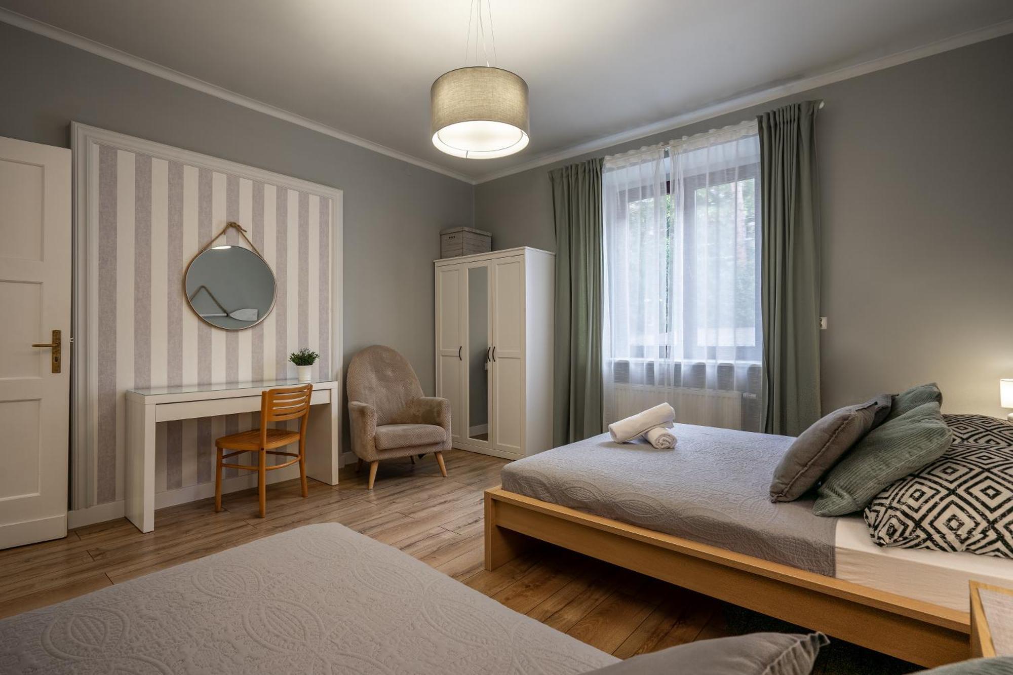 Apartment 36 Centrum - Mieszkanie Dla 10 Osob *
